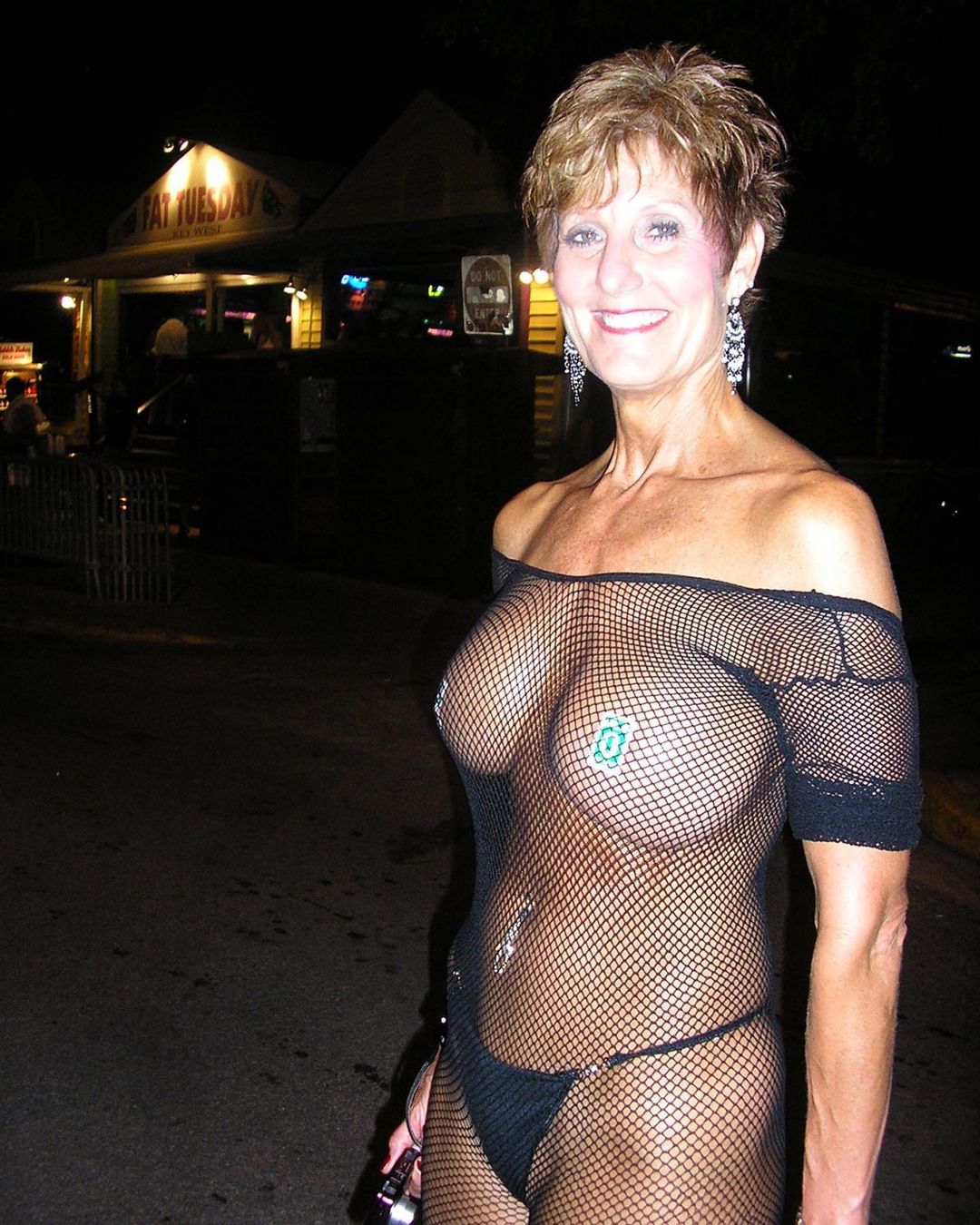 Mature nympho du 27 cherche jeune homme