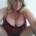Mature nympho du 29 cherche jeune homme