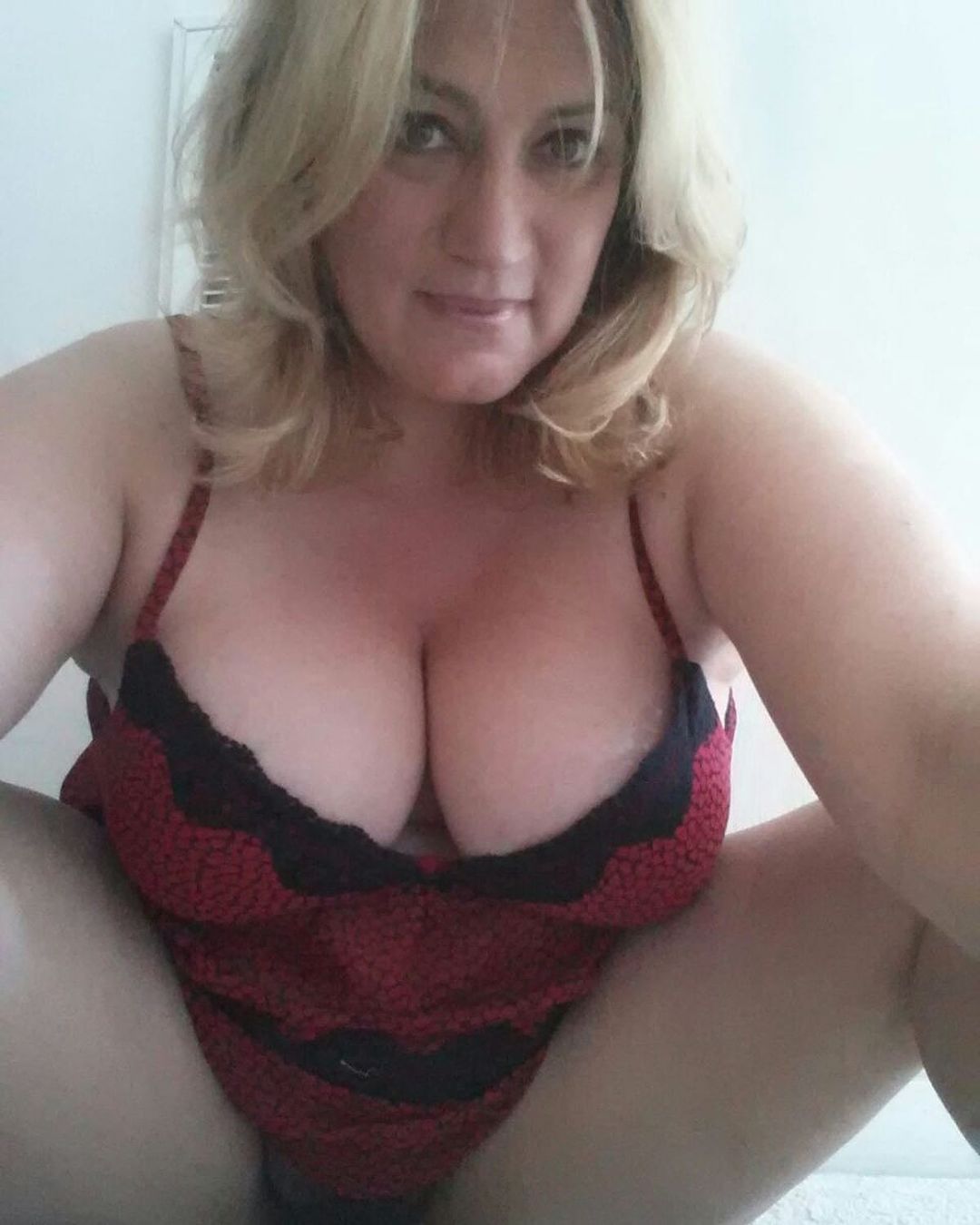 Mature nympho du 29 cherche jeune homme