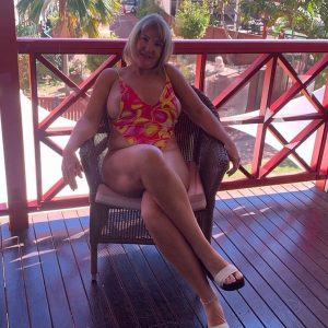 Nude photo cougar chaude du 95